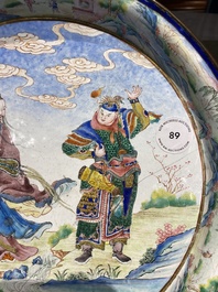 A fine Chinese Canton enamel dish, Qianlong/Jiaqing