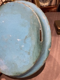 A fine Chinese Canton enamel dish, Qianlong/Jiaqing