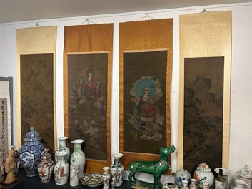 Ecole chinoise: 'Samanthabadra sur l'&eacute;l&eacute;phant &agrave; six d&eacute;fenses', encre et couleurs sur soie, 17/18&egrave;me