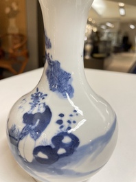 Een diverse collectie blauw-wit Chinees porselein, 19/20e eeuw