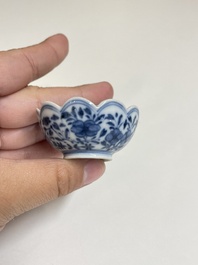 Een diverse collectie blauw-wit Chinees porselein, 19/20e eeuw
