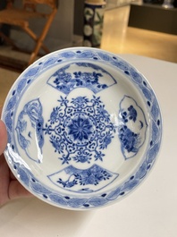 Een diverse collectie blauw-wit Chinees porselein, 19/20e eeuw