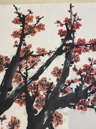 Guan Shanyue 關山月 (1912-2000): 'Fleurs de prunier', encre et couleurs sur papier, dat&eacute; 1992