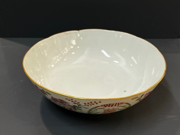 Een diverse collectie Chinees porselein, 19/20e eeuw