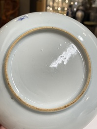 Een diverse collectie blauw-wit Chinees porselein, 19/20e eeuw