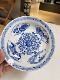 Een diverse collectie blauw-wit Chinees porselein, 19/20e eeuw