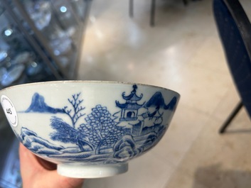 A Chinese blue and white 'Bleu de Hue' bowl with a poem in N&ocirc;m script for the Vietnamese market, Nhat markfor the Minh Mang emperor, 1820-1841