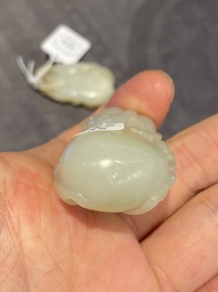 Cinq sculptures en jade blanc et c&eacute;ladon, Chine, Qing/R&eacute;publique