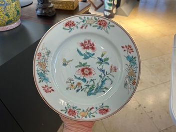 Five Chinese famille rose plates, Yongzheng/Qianlong