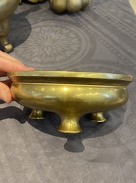 Br&ucirc;le-parfum tripode en bronze dor&eacute;, Chine, marque de Xuande, 19&egrave;me