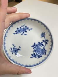 Een diverse collectie blauw-wit Chinees porselein, 19/20e eeuw