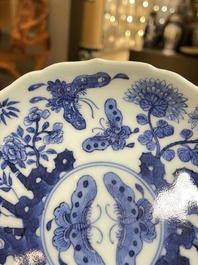 Een diverse collectie blauw-wit Chinees porselein, 19/20e eeuw