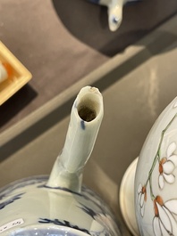 Een diverse collectie Chinees porselein, Kangxi en later
