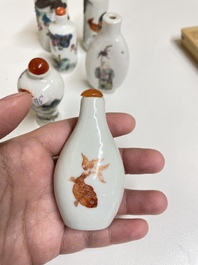 Six Chinese famille rose and iron-red snuff bottles, 18/19th C.