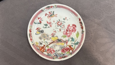 Een diverse collectie Chinees famille rose en famille verte porselein, Yongzheng en later