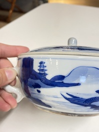 A pair of Chinese blue and white bowls and covers, Kangxi