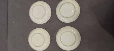 Een Chinees Canton famille rose 41-delig servies met het wapen van Ormiston voor de Schotse markt, 19e eeuw