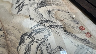 Qi Gong 啟功 (1912-2005): 'Berglandschappen', inkt op papier, gedateerd 1999