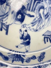 Twee Chinese blauw-witte borden met de Cao zussen, Kangxi merk en periode en Yongzheng