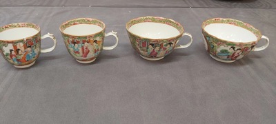 Een Chinees Canton famille rose 41-delig servies met het wapen van Ormiston voor de Schotse markt, 19e eeuw