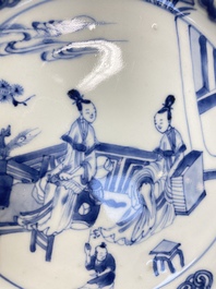 Twee Chinese blauw-witte borden met de Cao zussen, Kangxi merk en periode en Yongzheng