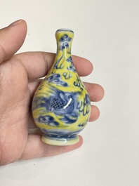 Six tabati&egrave;res en porcelaine de Chine, 19/20&egrave;me