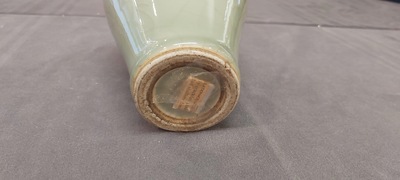 A Chinese monochrome celadon-glazed 'meiping' vase, 18/19th C.
