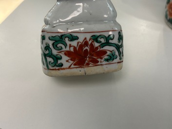 A pair of Chinese famille verte 'Hehe Er Xian' figures, Kangxi