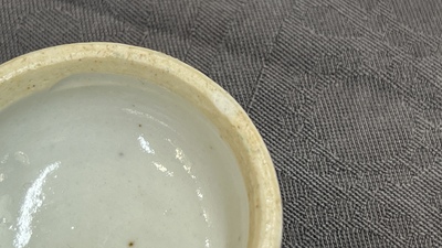 Een diverse collectie Chinees famille rose en famille verte porselein, Yongzheng en later