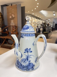 Een diverse collectie Chinees porselein, Kangxi en later