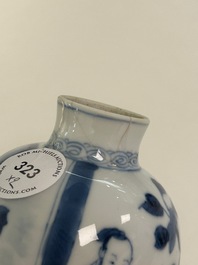 A Chinese blue and white covered vase and a verte-Imari plate, Kangxi