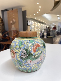 Een diverse collectie Chinees porselein, Kangxi en later