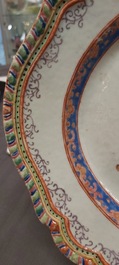A Chinese dish with the portrait of Queen Victoria and the British crown, dated 1757, 18/19th C.