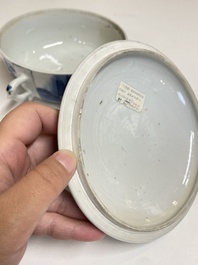 A pair of Chinese blue and white bowls and covers, Kangxi