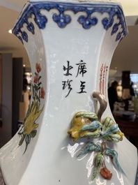 Vase de forme hexagonale en porcelaine de Chine qianjiang cai, sign&eacute; Hui Ru Shi 慧如氏, dat&eacute; 1910