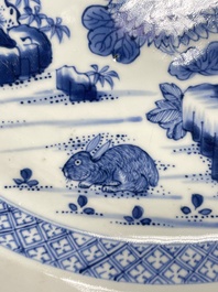Vier Chinese blauw-witte schotels, Yongzheng/Qianlong
