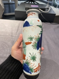 Een Chinese wucai rouleau vaas, Transitie periode