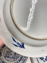 Vier Chinese blauw-witte schotels, Yongzheng/Qianlong