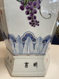 Vase de forme hexagonale en porcelaine de Chine qianjiang cai, sign&eacute; Hui Ru Shi 慧如氏, dat&eacute; 1910