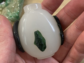 Negen Chinese snuifflessen in jade, hardsteen en glas, 19/20e eeuw