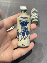 Cinq tabati&egrave;res en porcelaine de Chine en bleu et blanc, 19/20&egrave;me