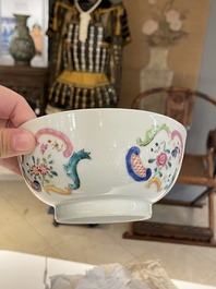 Een diverse collectie Chinees blauw-wit en famille rose porselein, Yongzheng en later