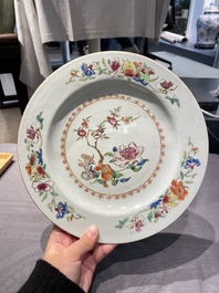 Zeven Chinese famille rose schotels, Qianlong