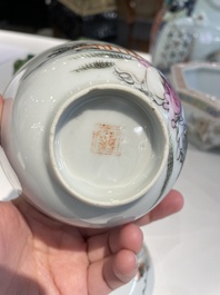Vier Chinese famille rose en qianjiang cai kommen en een paar appels, 19/20e eeuw
