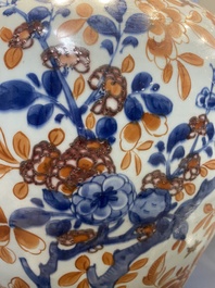 Vase couvert en porcelaine de Chine de style Imari et en rouge de cuivre, Kangxi