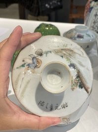 Vier Chinese famille rose en qianjiang cai kommen en een paar appels, 19/20e eeuw