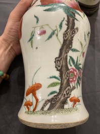 A Chinese famille rose 'nine peaches' vase and a lamp-mounted hat stand, 19th C.