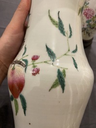 A Chinese famille rose 'nine peaches' vase and a lamp-mounted hat stand, 19th C.