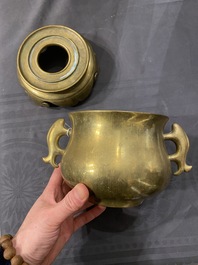 Six br&ucirc;le-parfums en bronze, Chine, 19/20&egrave;me