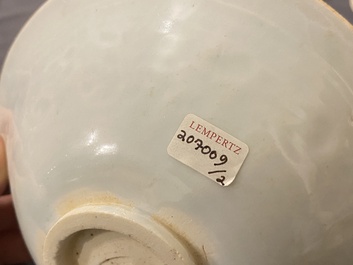 Een diverse collectie Chinees porselein en aardewerk, Song en later